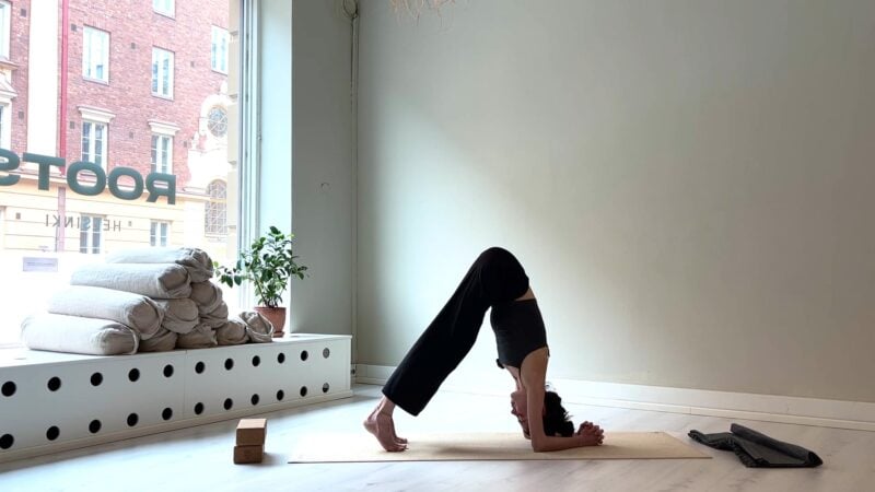 Shoulder opening practice (eng.)