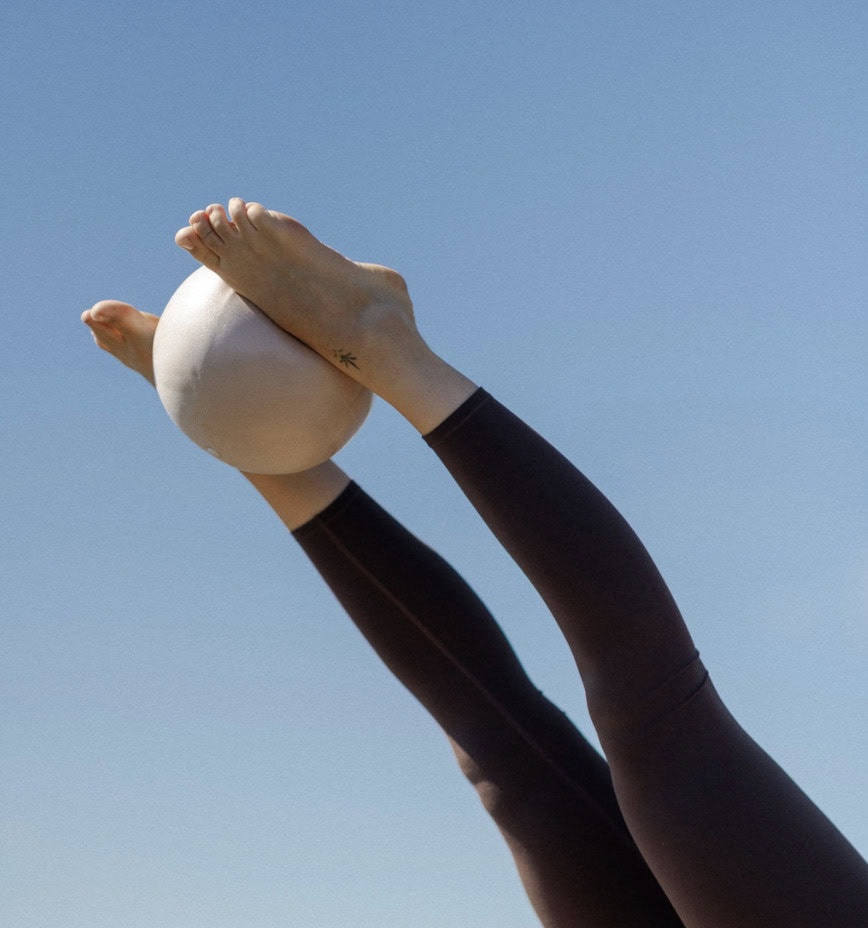 Let’s move: 12 classes at the studio